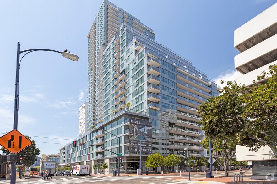 More Photos Of 702 Broadway, San Diego Apartments For Lease