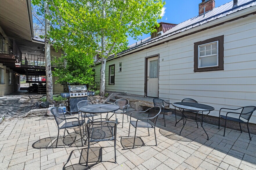 More Photos Of 235 S 1st E, Rexburg Apartments For Sale
