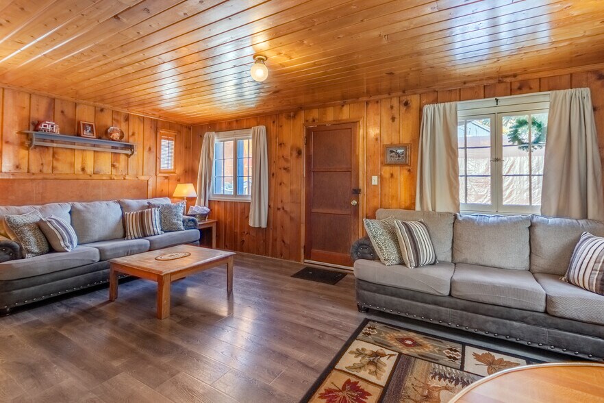 More Photos Of 416 Grand Ave, Grand Lake Hotel For Sale