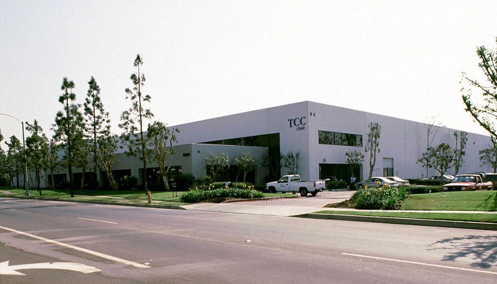 More Photos Of 13140 Alondra Blvd, Cerritos Warehouse For Lease