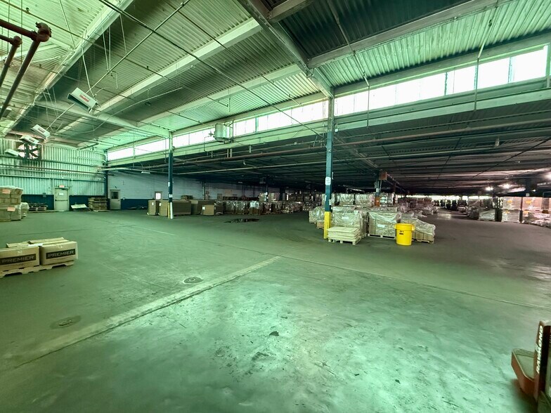 More Photos Of 13343 Interstate 20 E, Tyler Warehouse For Lease