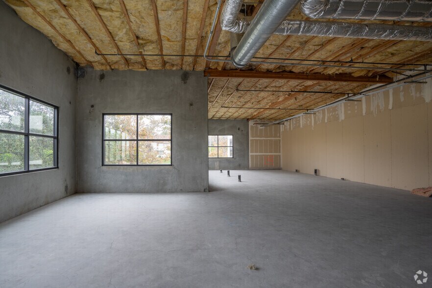 More Photos Of 902 Sycamore Ave, Vista Medical For Lease