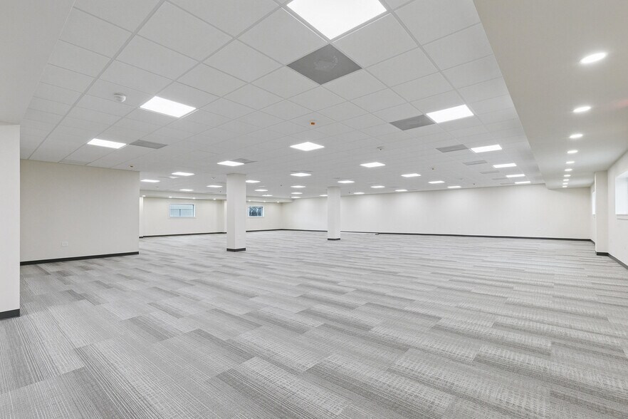 More Photos Of 8411 Parc Pl, Chalmette Office For Sale