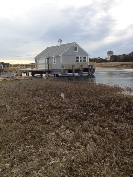 More Photos Of 11 Harbor Way, West Harwich Specialty For Sale