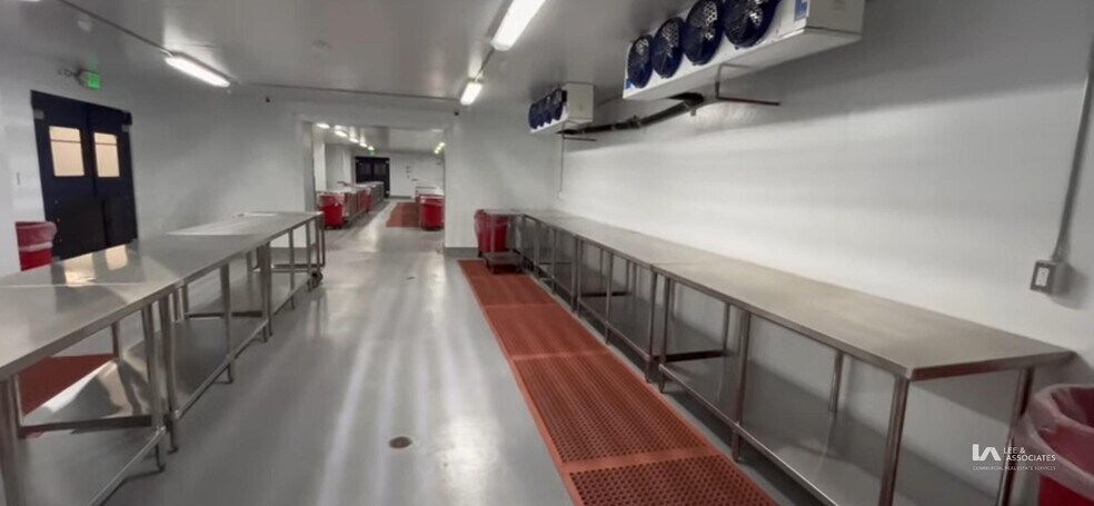 More Photos Of 1441 W 130th St, Gardena Manufacturing For Lease