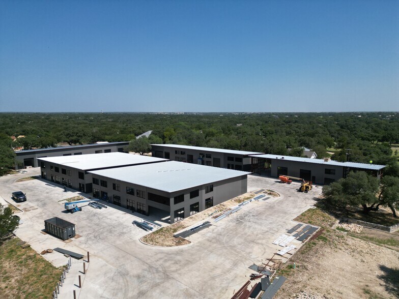 More Photos Of 7000 Airport Rd, Georgetown Light Distribution For Sale