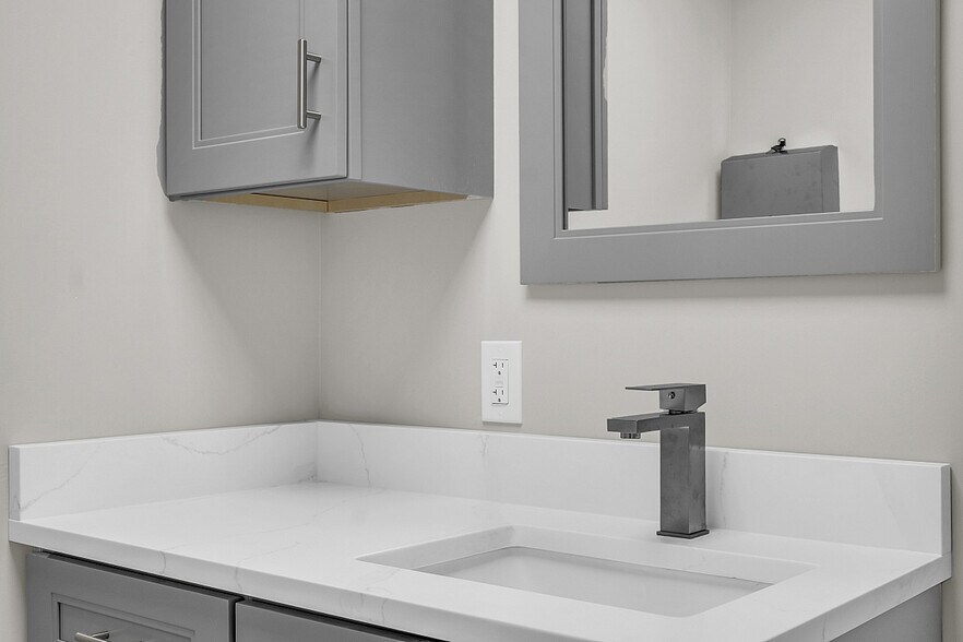 More Photos Of 2-4 Mary E Clark Dr, Hampstead Medical For Sale