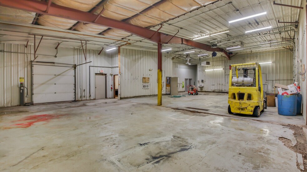 More Photos Of 2252 Olson Dr, Chippewa Falls Food Processing For Sale