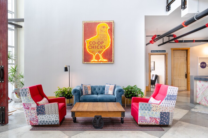 More Photos Of 6401 W Eldorado Pky, McKinney Coworking Space