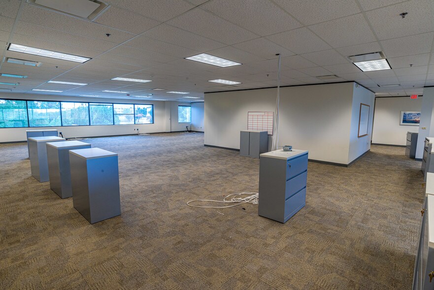 More Photos Of 3409 N Central Expy, Plano Office For Lease