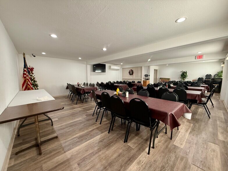 More Photos Of 101 W Boulevard, Williamston Restaurant For Sale