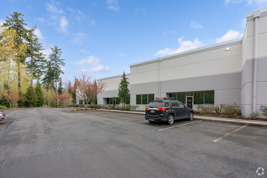 More Photos Of 4640 Campus Pl, Mukilteo Unknown For Lease