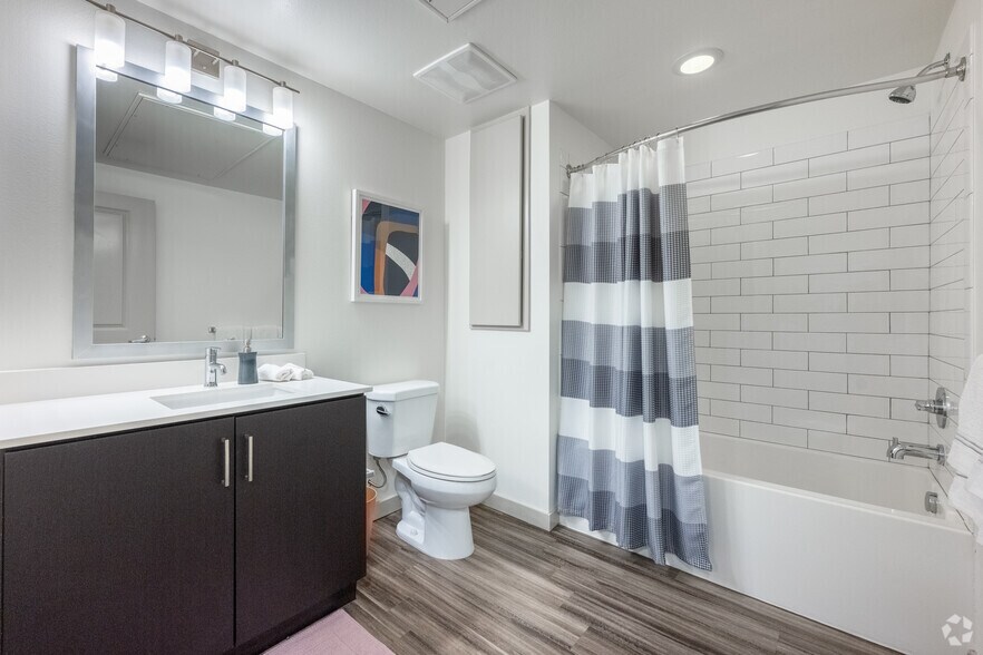 More Photos Of 1200 S Grand Ave, Los Angeles Apartments For Lease