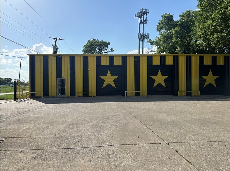 More Photos Of 6524 C F Hawn Fwy, Dallas Auto Dealership For Lease