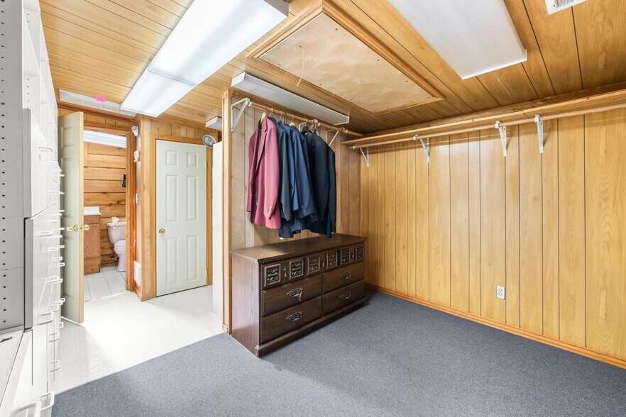 More Photos Of 121 Scott St, San Marcos Office Residential For Sale