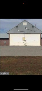 More Photos Of 415 S 2nd St, Millville Land For Lease