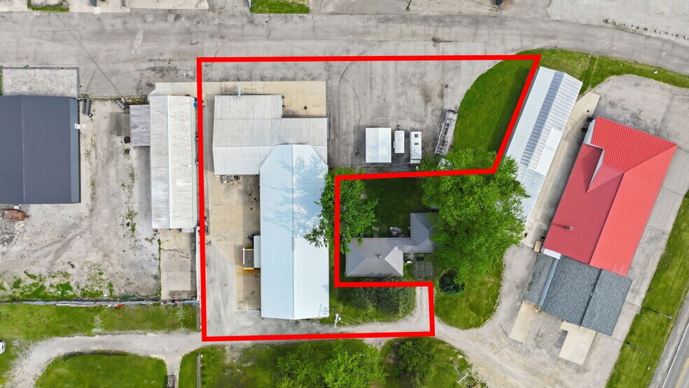 More Photos Of 645 W 155 S, Angola Industrial For Sale