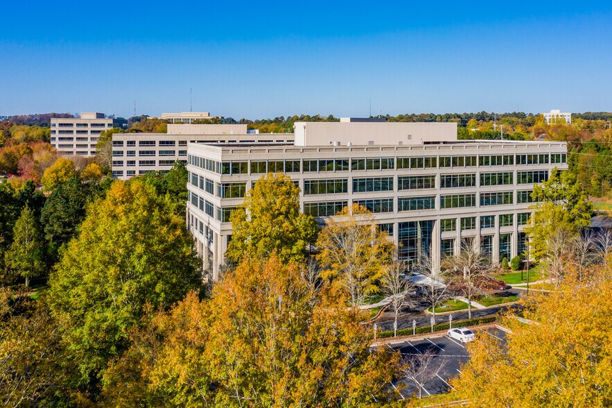 More Photos Of 2550 Northwinds Pkwy, Alpharetta Office For Lease