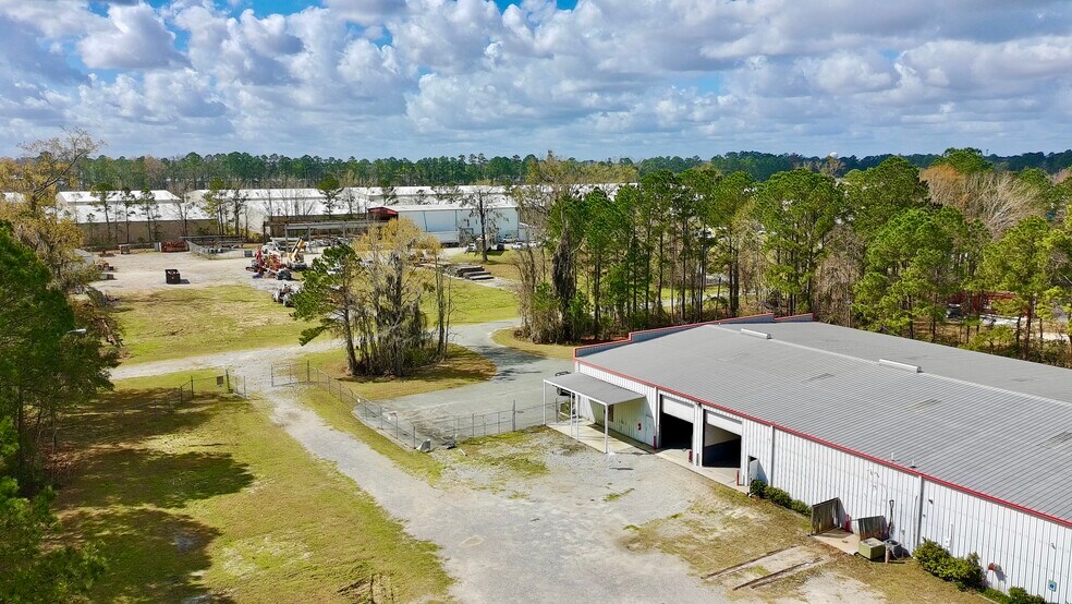 More Photos Of 41 Artley Rd, Savannah Warehouse For Lease