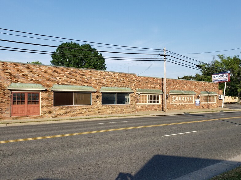 More Photos Of 528 Church Ln, Tappahannock General Retail For Sale