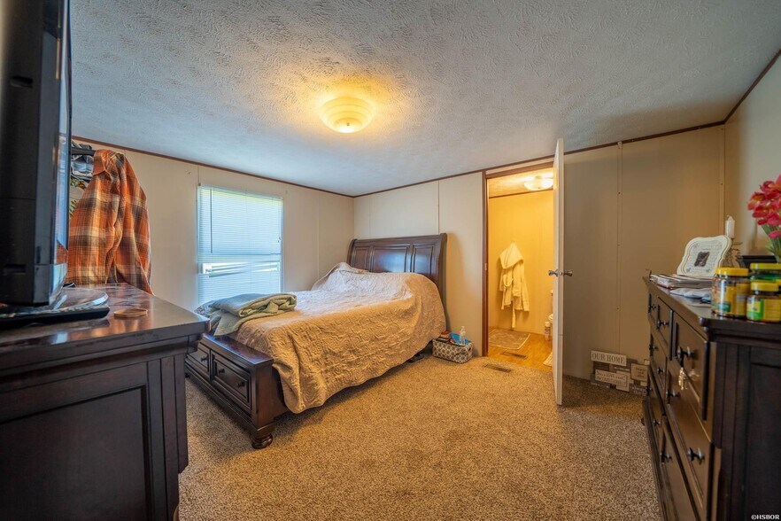 More Photos Of 389 HWY 174, Hope Specialty For Sale