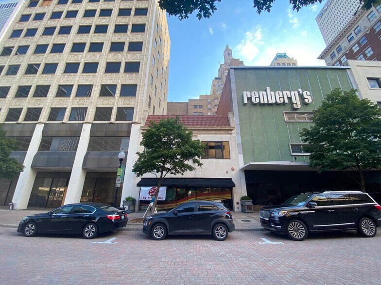 More Photos Of 309 S Main St, Tulsa Storefront Retail Residential For Lease