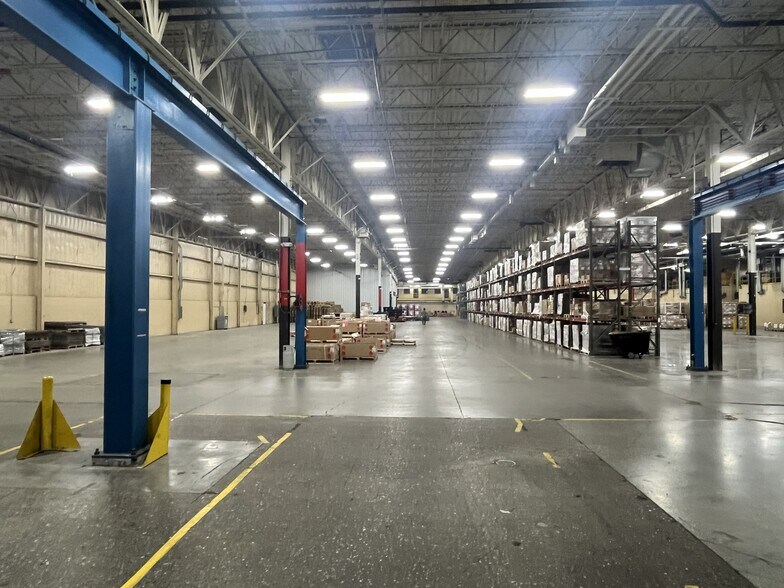 More Photos Of 4401 E Dixon Blvd, Shelby Manufacturing For Lease