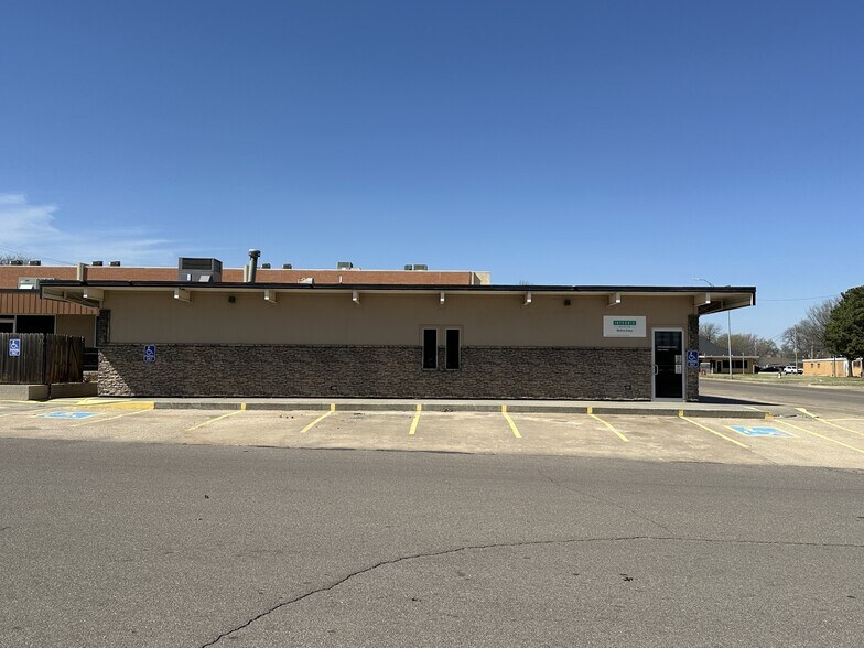 More Photos Of , Woodward Office For Sale