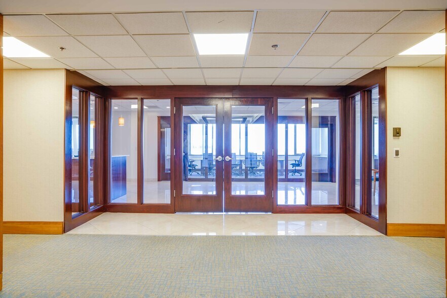 More Photos Of 215 S Monroe St, Tallahassee Office For Lease