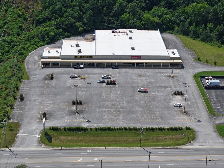 More Photos Of 4707 Dayton Blvd, Chattanooga Unknown For Lease