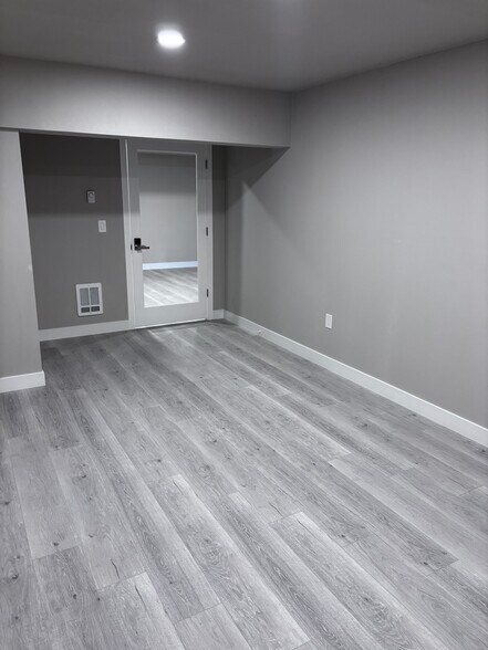 More Photos Of 1712 6th Ave, Tacoma Office Residential For Lease