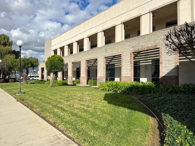 More Photos Of 5475 Walnut Ave, Chino Medical For Lease