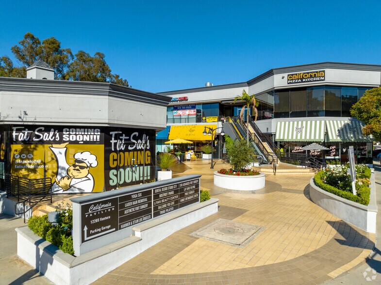 Primary Photo Of 12265 Ventura Blvd, Studio City Storefront For Lease