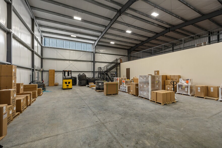 More Photos Of 16647 Telge Rd, Cypress Warehouse For Sale