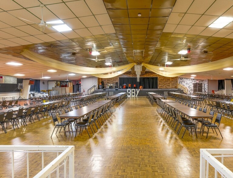 More Photos Of 735 E Interstate 10, Seguin Theater Concert Hall For Sale