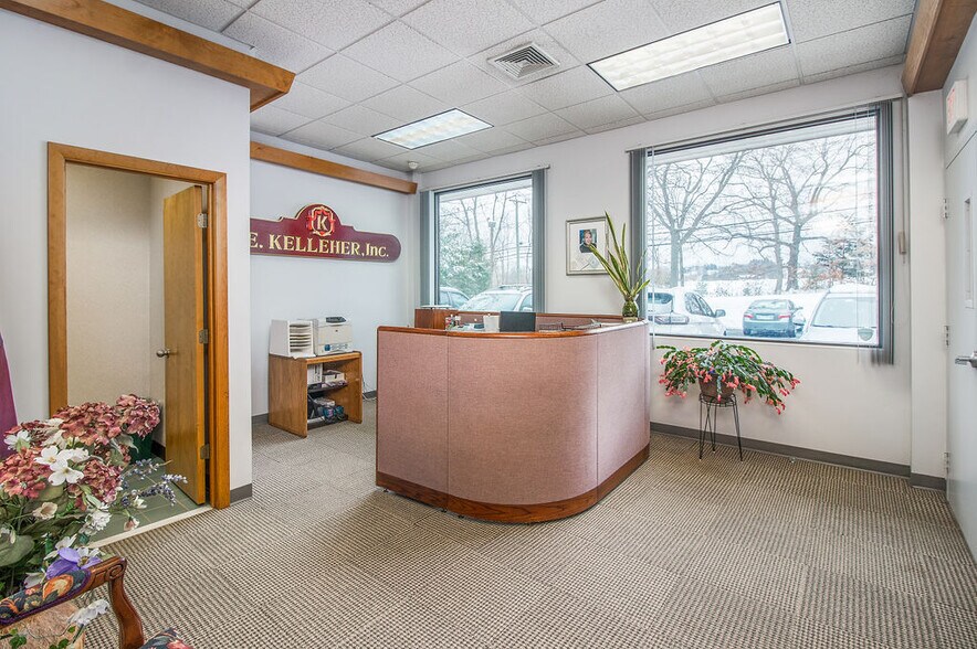 More Photos Of 699 Terryville Ave, Bristol Medical For Sale