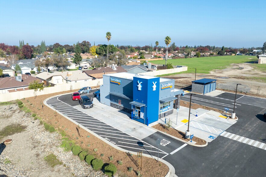 More Photos Of 3303 Yosemite Blvd, Modesto General Retail For Sale