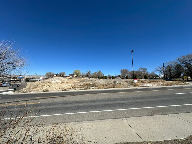 More Photos Of 690 27 1/2 Road, Grand Junction Land For Sale