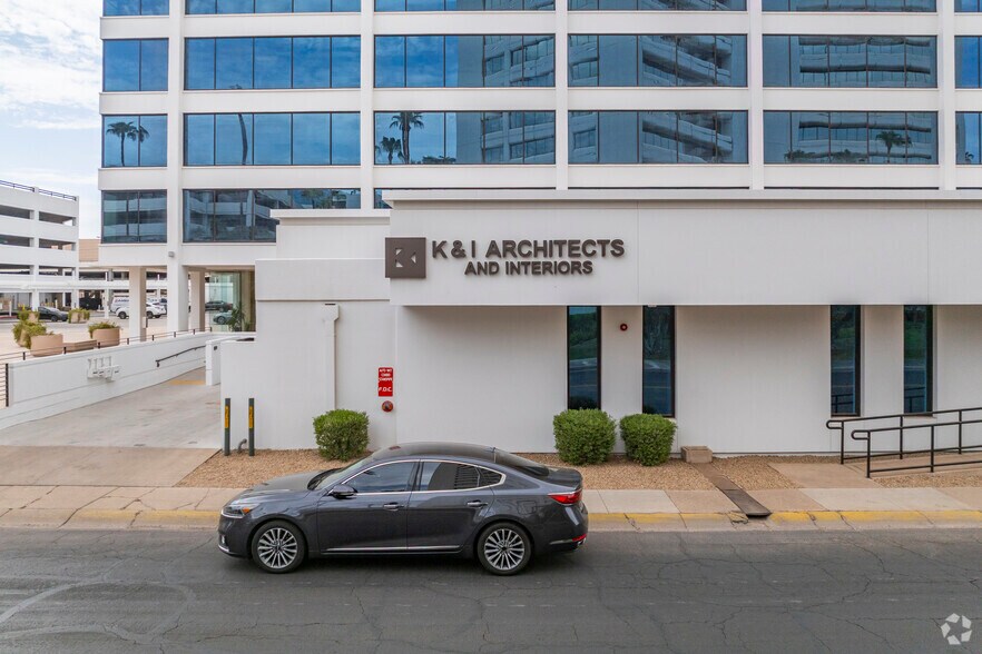 More Photos Of 3033 N Central Ave, Phoenix Office For Lease