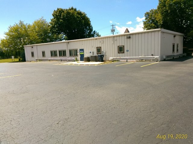More Photos Of 400 Ingham Ave, Blasdell Light Distribution For Lease