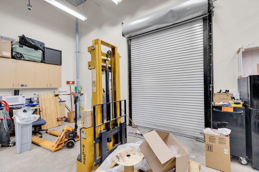 More Photos Of 81984 Overseas Hwy, Islamorada Freestanding For Sale