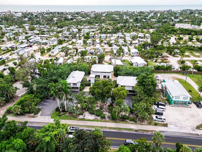 More Photos Of 1149 Periwinkle Way, Sanibel Office For Sale
