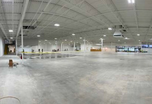 More Photos Of 6401 Colerain Ave, Cincinnati Supermarket For Sale