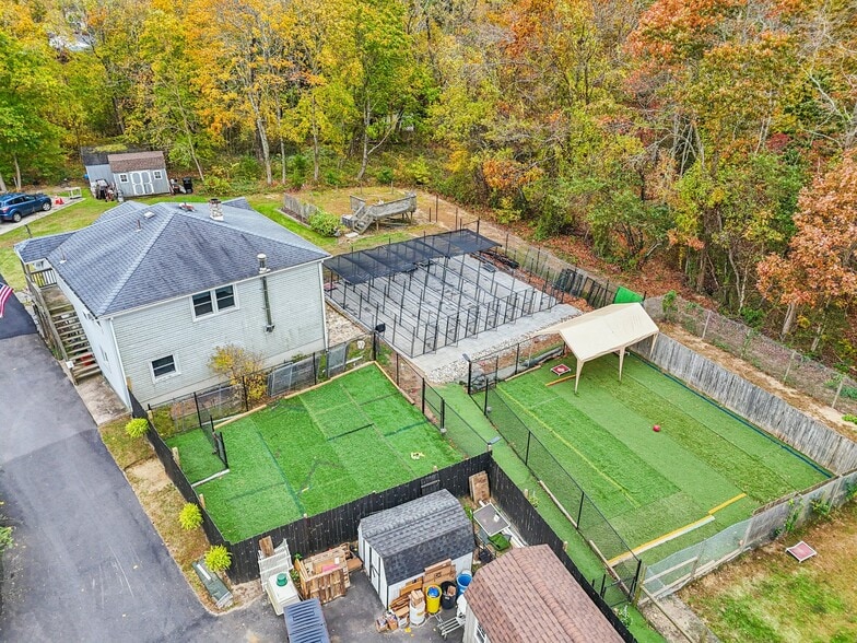 More Photos Of 170 S Hope Chapel Rd, Jackson Specialty For Sale
