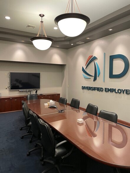 More Photos Of 3745 Medina Rd, Medina Office For Lease