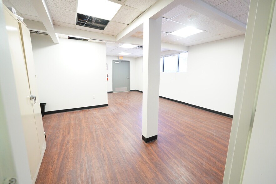 More Photos Of 12501 Judson Rd, San Antonio Medical For Lease