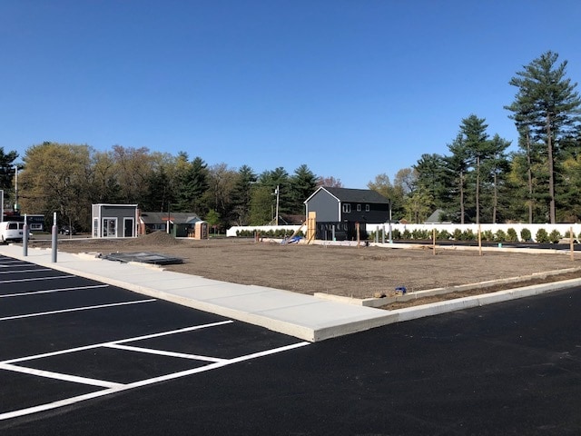 More Photos Of 212 Southampton Rd, Westfield Freestanding For Lease