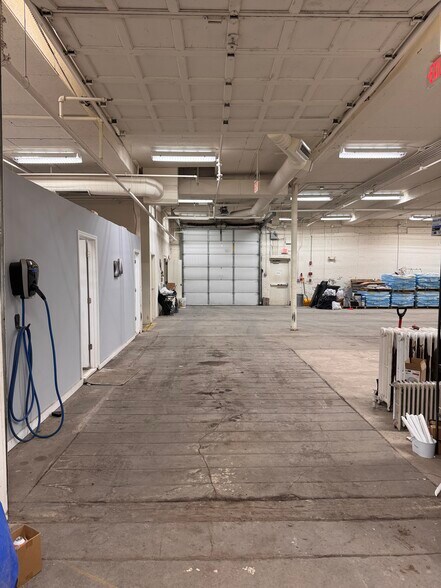 More Photos Of 334 Ontario St, Albany Warehouse For Sale