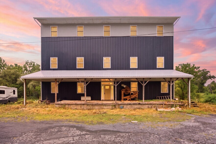 More Photos Of 32 Mill St, Port Byron Industrial For Sale