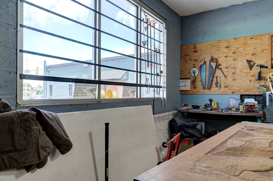 More Photos Of 1615 N Portland Ave, Oklahoma City Warehouse For Sale